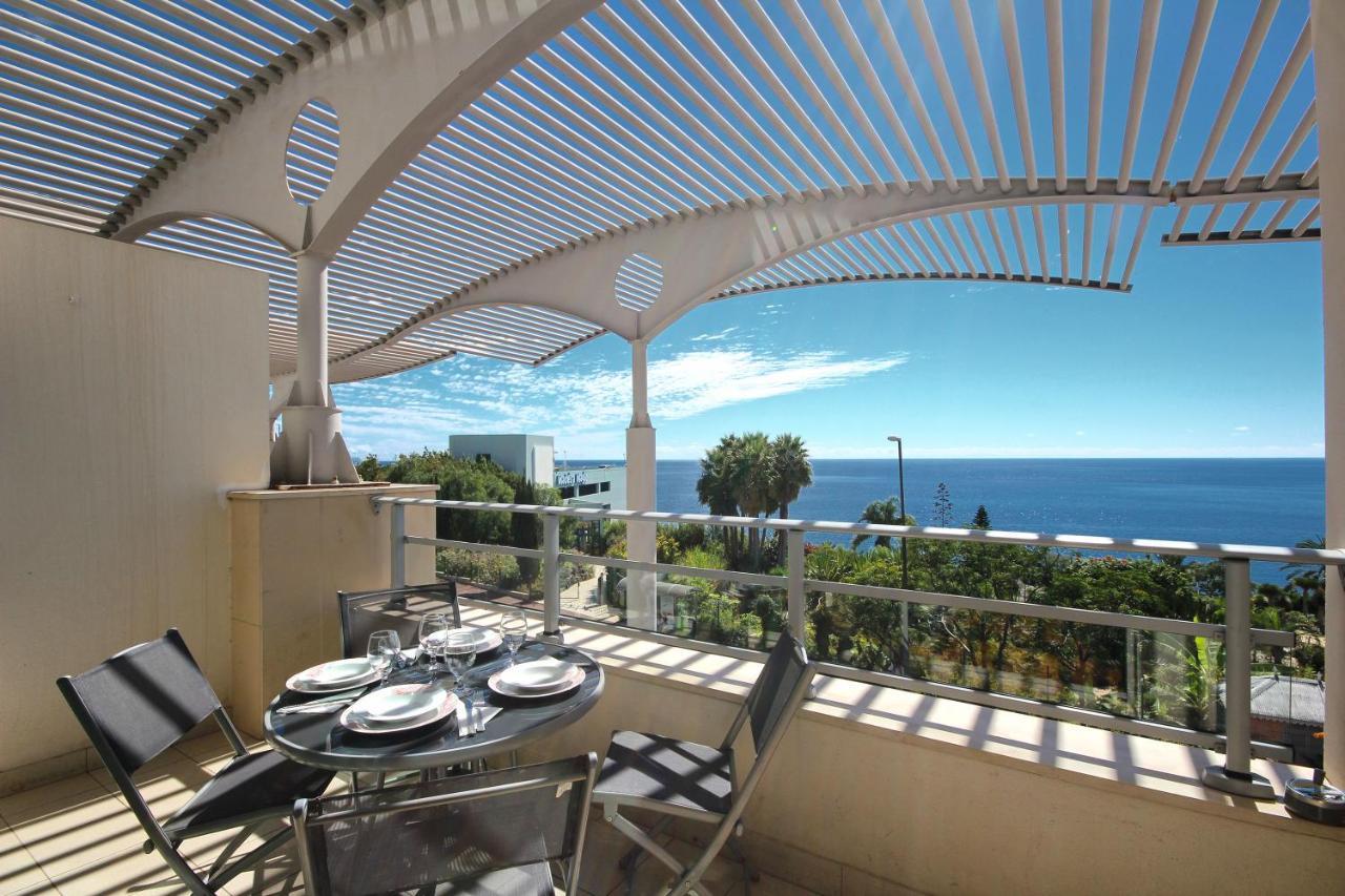 Oceanside Terrace Apartment By Holiday Rental Madeira Funchal  Eksteriør bilde