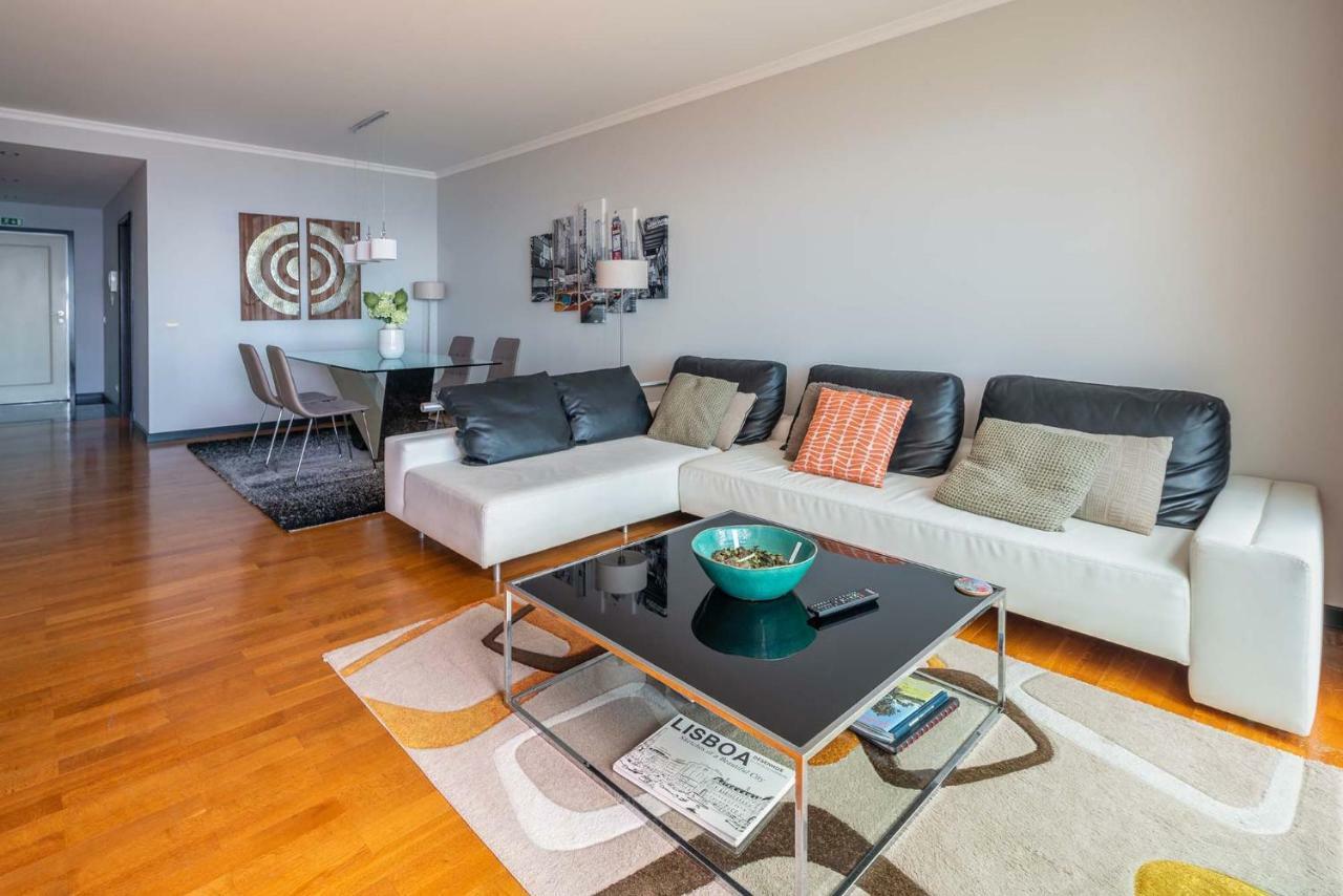 Oceanside Terrace Apartment By Holiday Rental Madeira Funchal  Eksteriør bilde